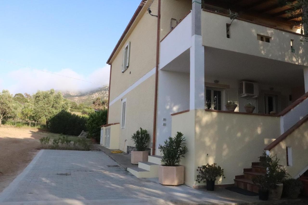 Casa Oleandri Villa กอลโฟอารันชี ภายนอก รูปภาพ